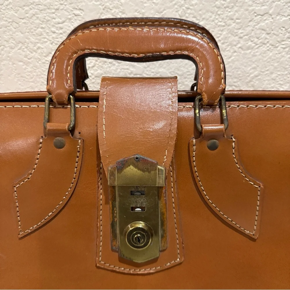 VTG‎ 1960-1970's 7oz Top Grain Cowhide Doctor Briefcase Attache Case Satchel USA
